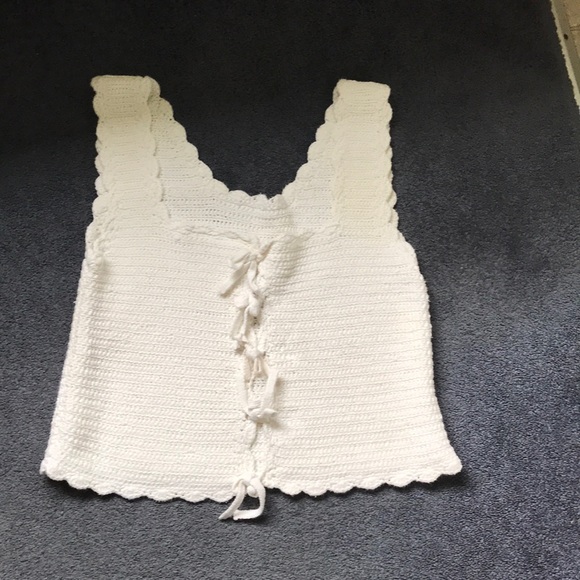 Knit crop tops (see back of the white one) - Picture 2 of 2